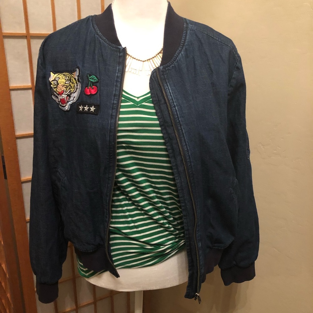 Shirt - Picture 5 of 5
